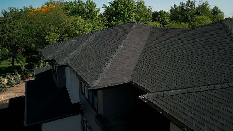 Fast & Reliable Emergency Roof Repairs in Fairmead, CA